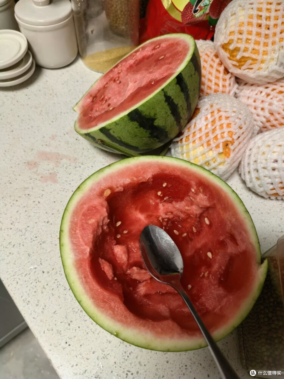麒麟西瓜：夏日里的清甜盛宴