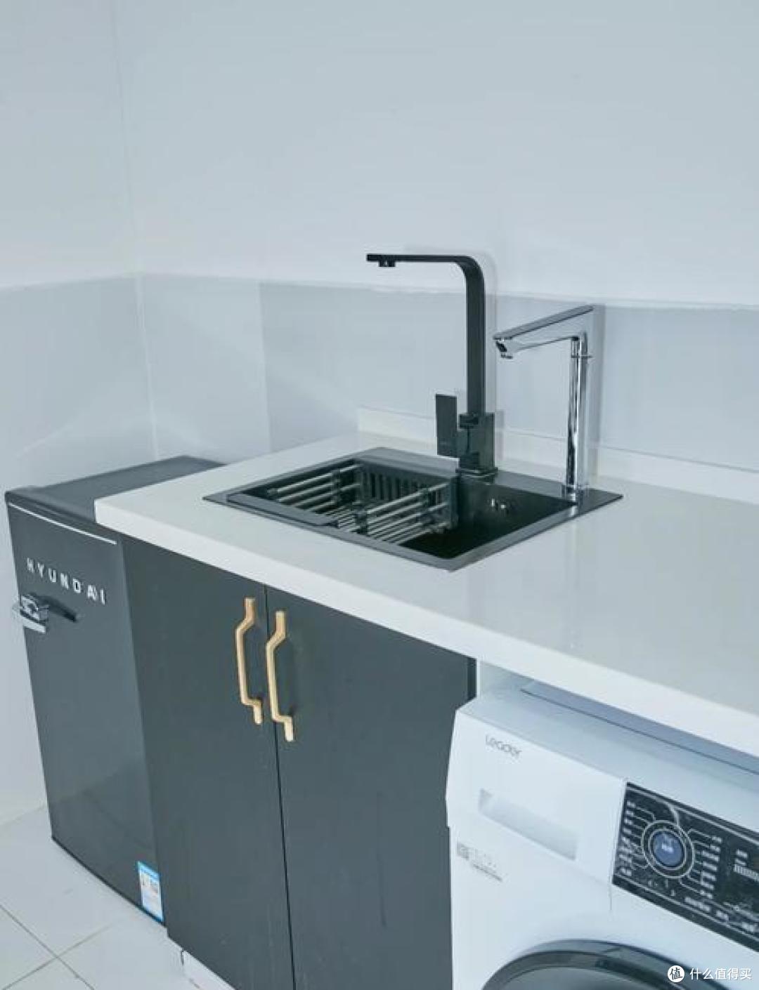 净水器选购指南：家用净水器怎么选？价格、通量、滤芯哪些重要？