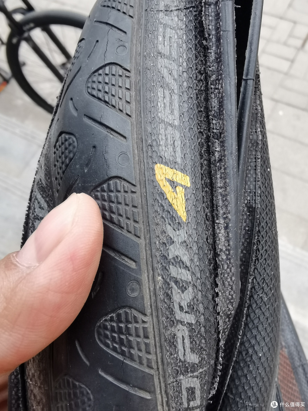 骑乐无穷,配件换新之马牌四季外胎,顺带啰嗦几句公路车外胎