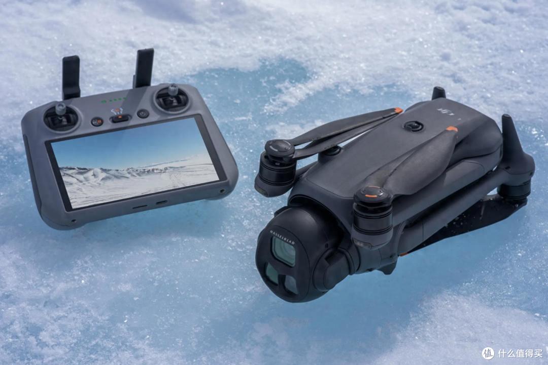 旗舰杀疯了!大疆Mavic4Pro深度评测:1亿像素+三摄云台全面进化