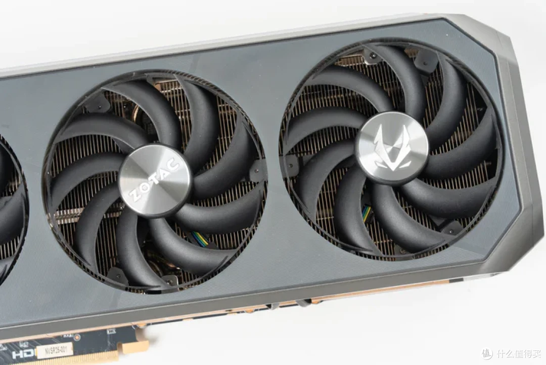 MATX小钢炮——华硕B850M重炮手+索泰5080AMP+闪鳞G600装机分享