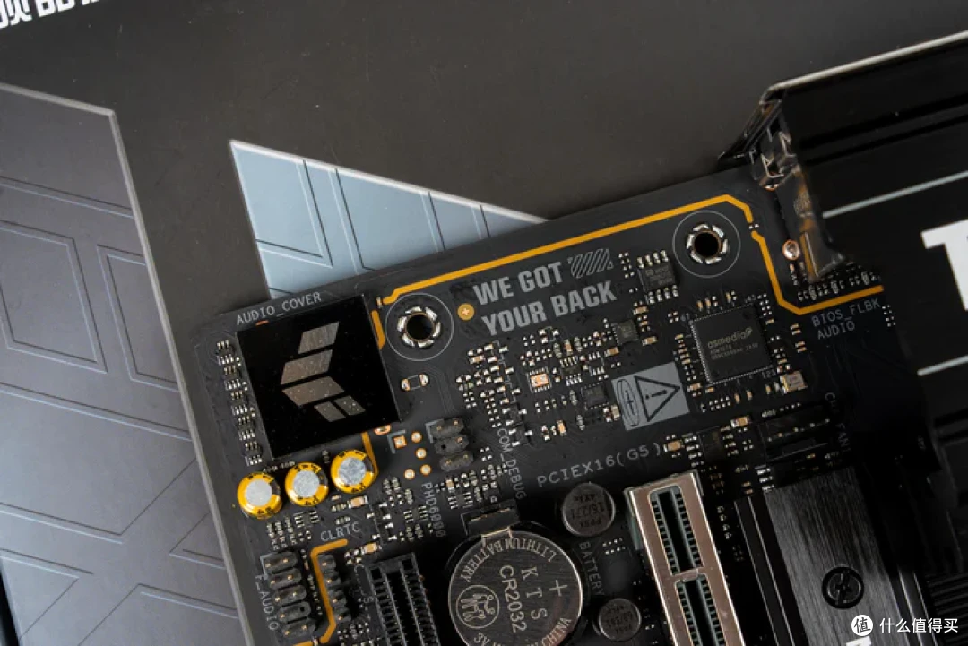 MATX小钢炮——华硕B850M重炮手+索泰5080AMP+闪鳞G600装机分享