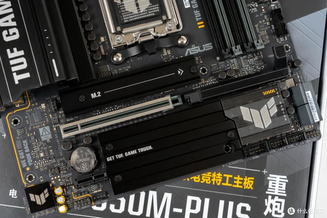 MATX小钢炮——华硕B850M重炮手+索泰5080AMP+闪鳞G600装机分享