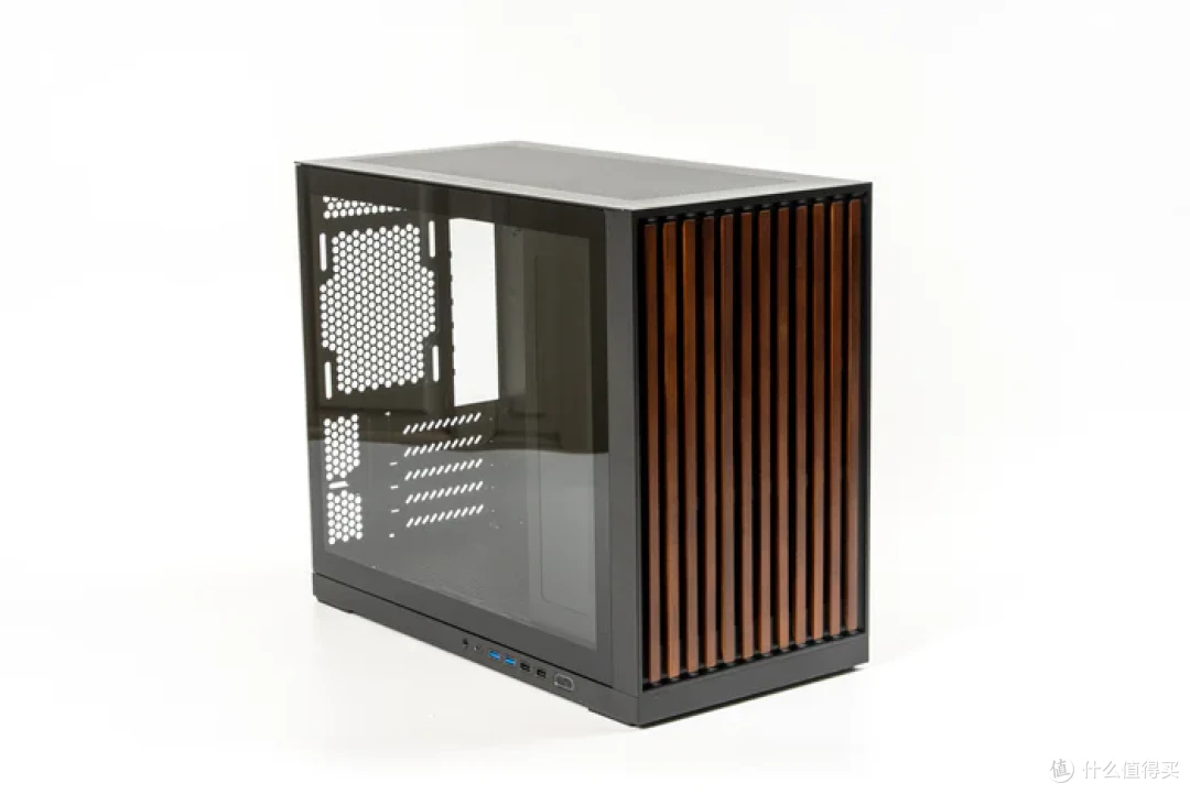 MATX小钢炮——华硕B850M重炮手+索泰5080AMP+闪鳞G600装机分享