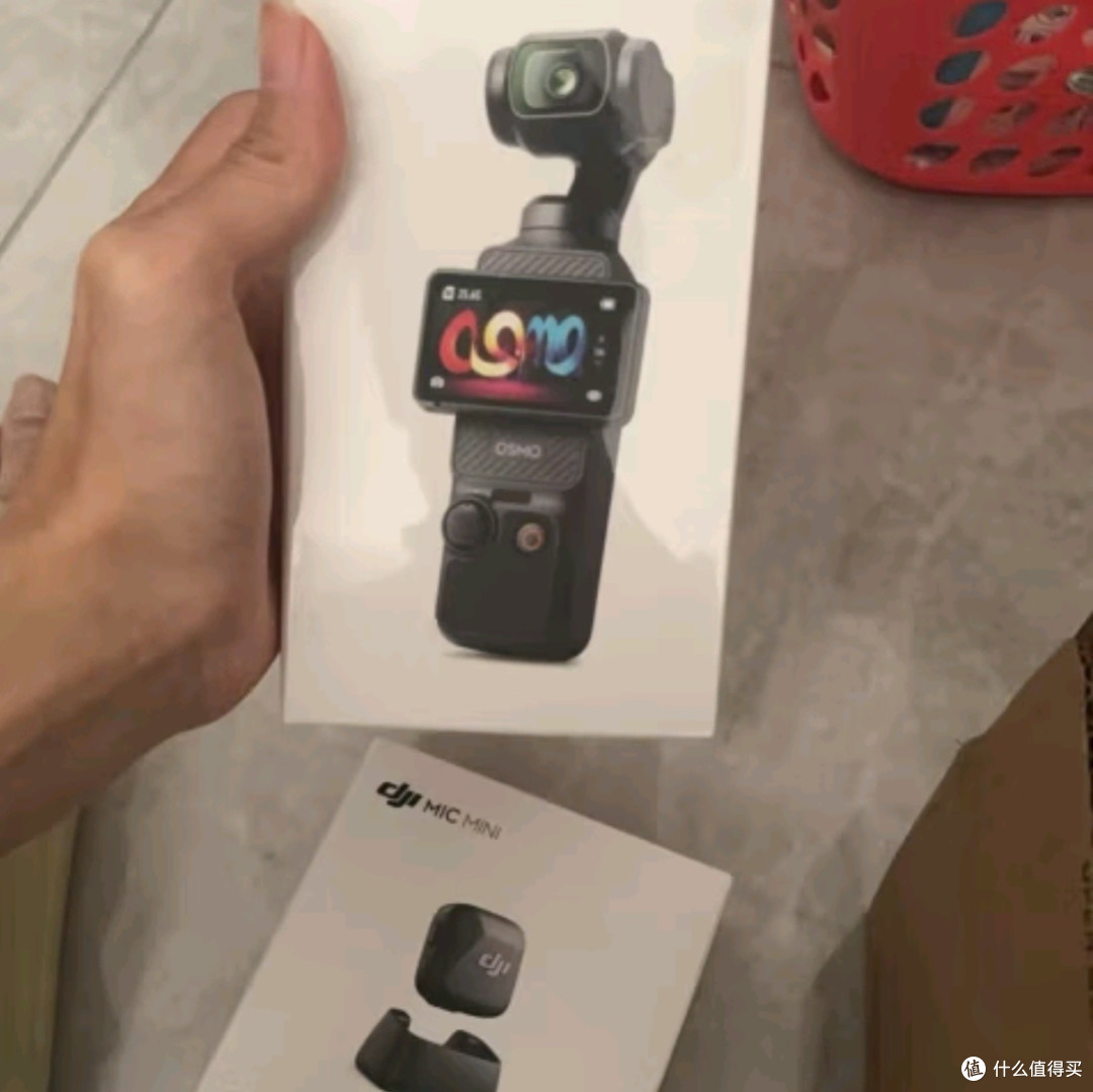 大疆DJI Osmo Pocket 3：一英寸口袋云台相机，旅游Vlog神器