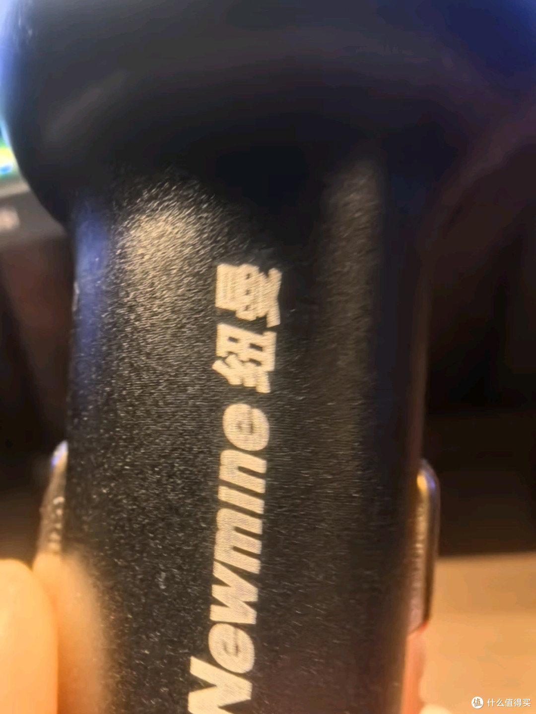 纽曼车载充电器快充：一拖三智能充电，苹果华为小米全速前行