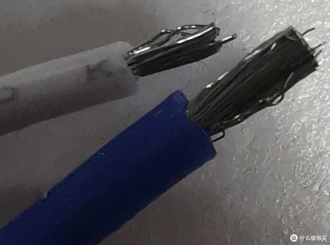 对比三款鹰嘴剥线钳