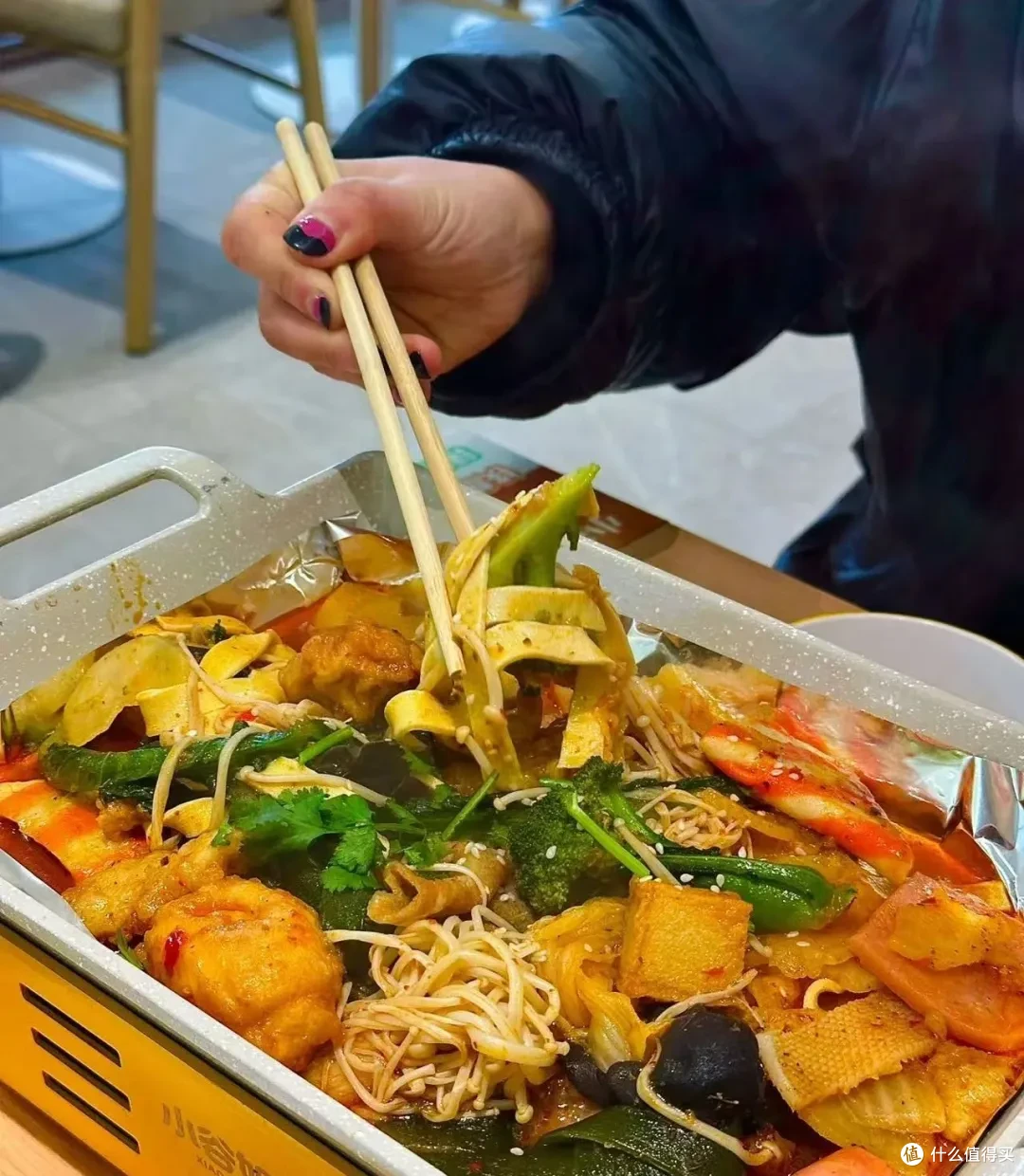 门店超1000+！小谷姐姐把麻辣烫卖成了年轻人的心头好？