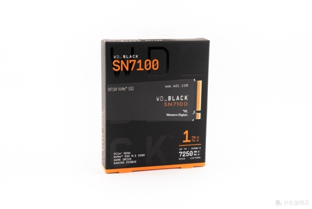 闪迪 WD_BLACK SN7100 NVMe SSD 1TB 开箱分享