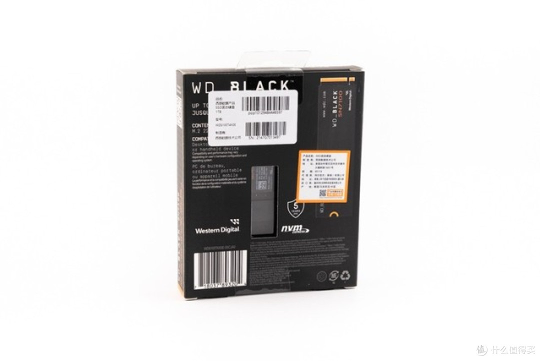 闪迪 WD_BLACK SN7100 NVMe SSD 1TB 开箱分享