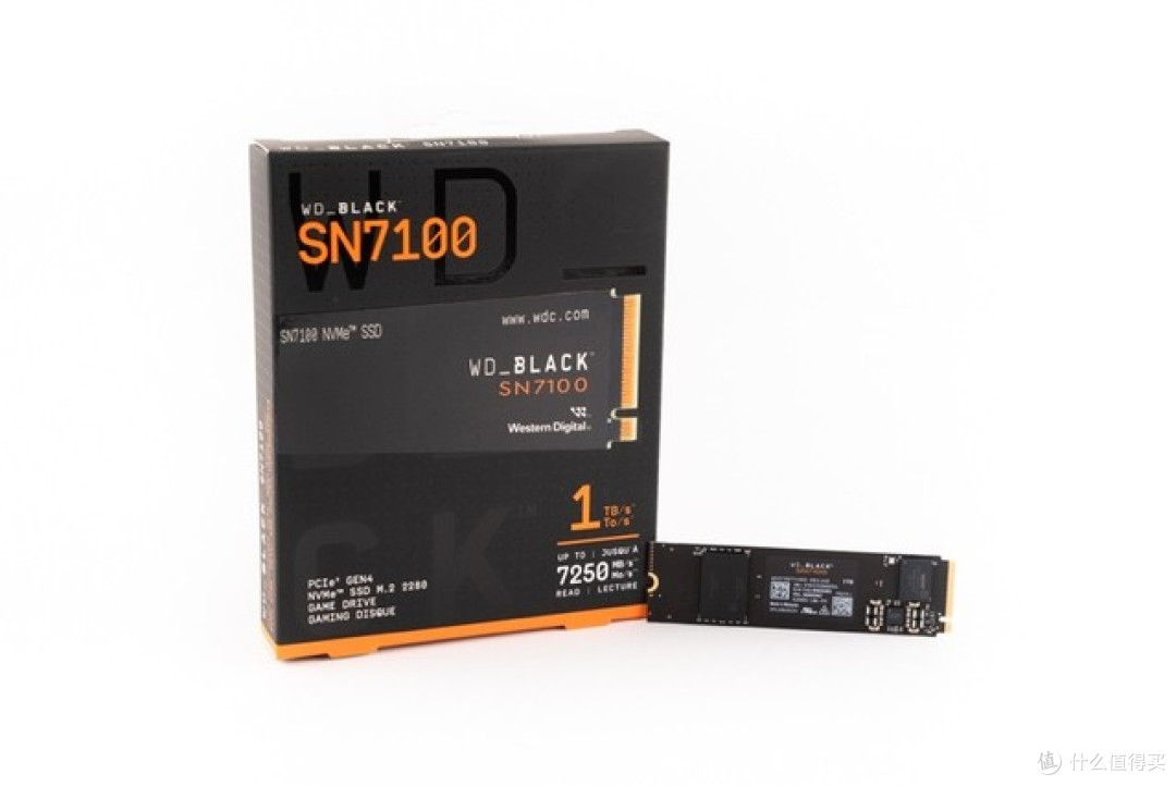 闪迪 WD_BLACK SN7100 NVMe SSD 1TB 开箱分享