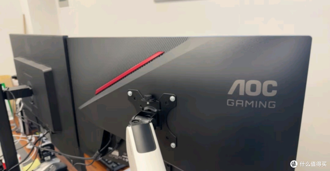 AOC 24G10ZE电竞显示器：高刷护眼，国补助力畅享游戏盛宴