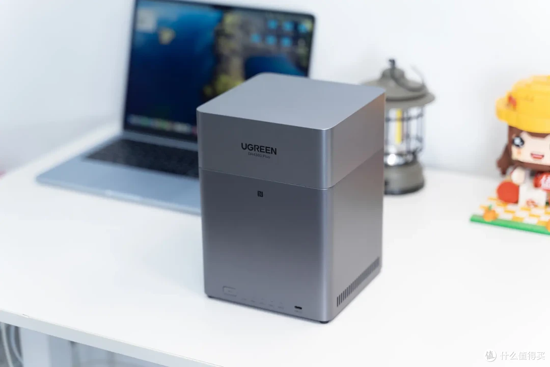千元NAS新标杆?4盘位+2.5G+4K影音+Docker!绿联DH4300 Plus实测