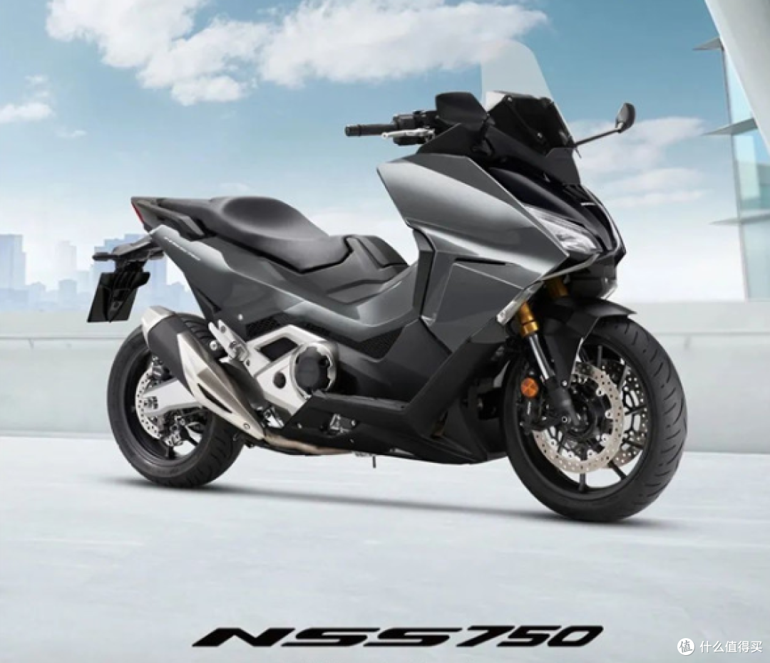 本田nss750大型踏板摩托车