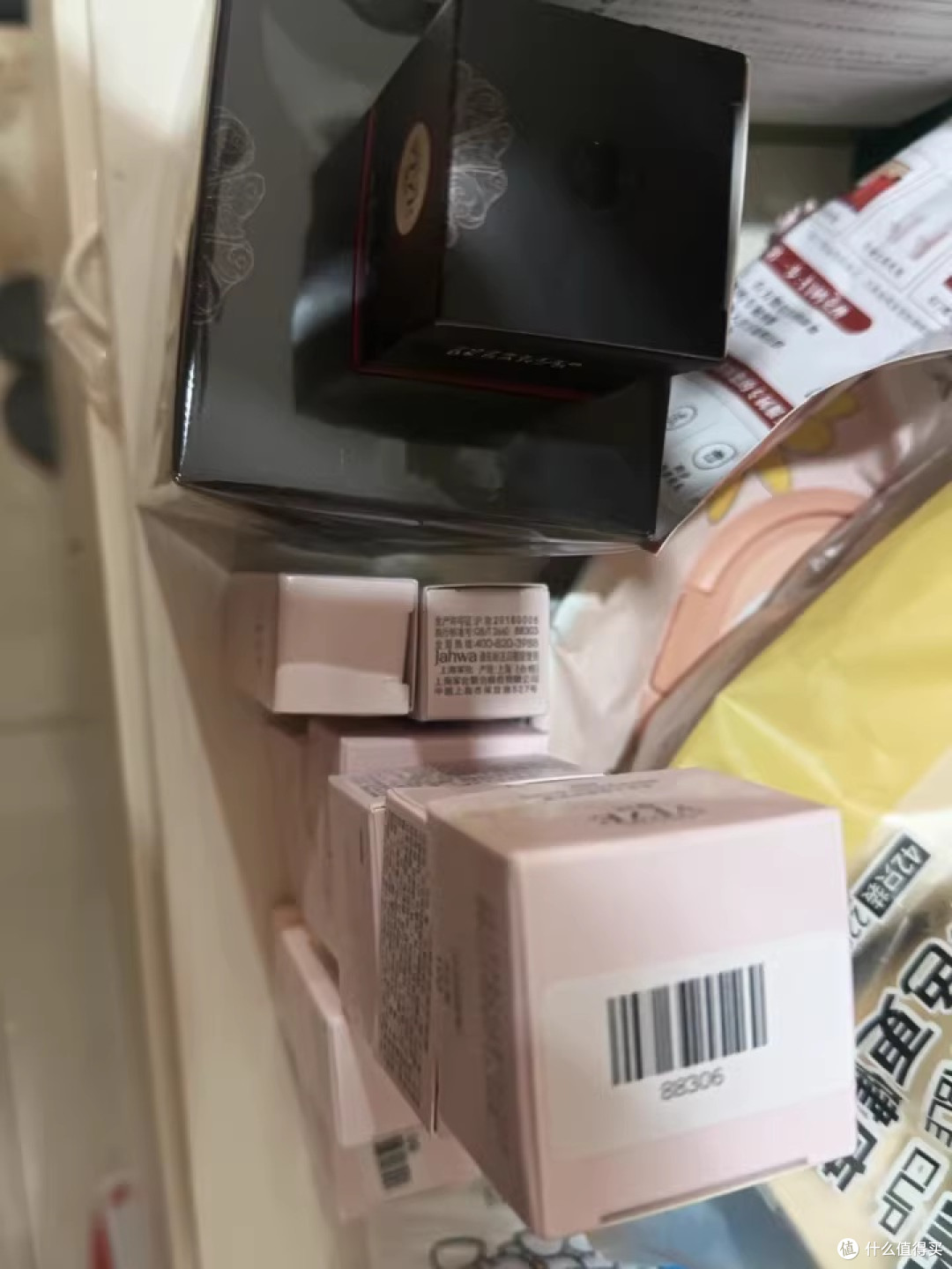 双妹夜上海凝时精华霜:东方奢护的抗老艺术