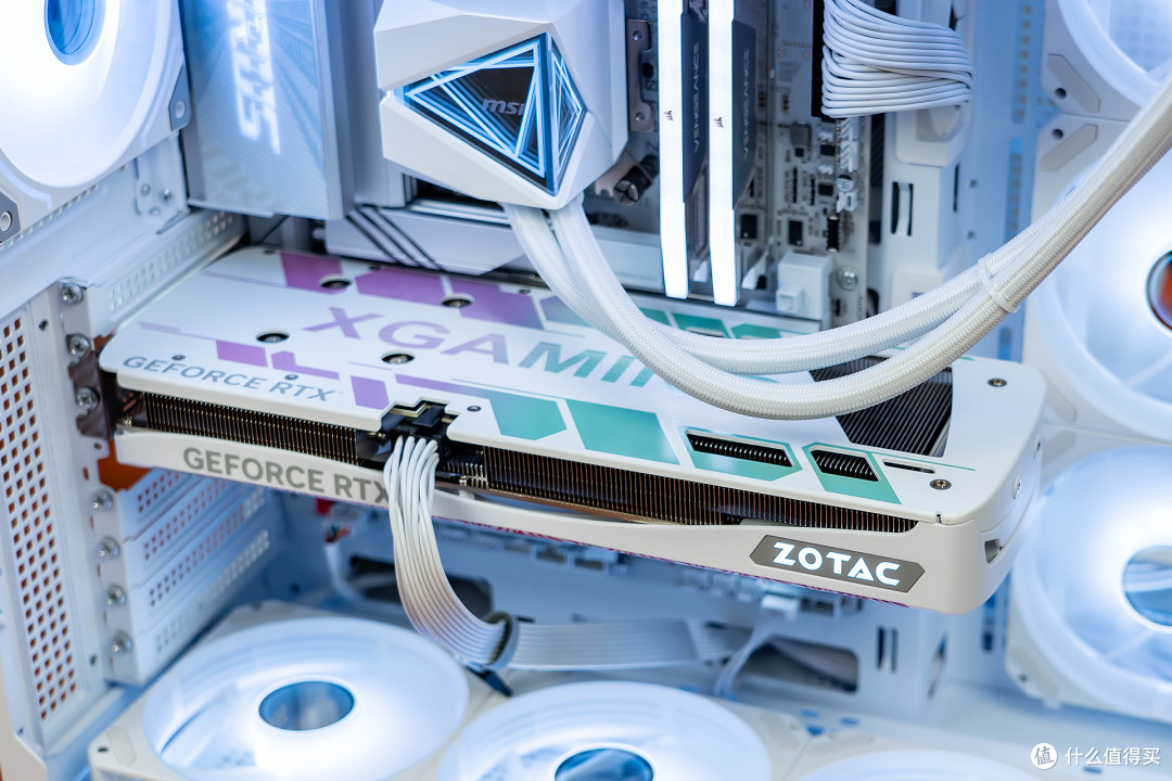 8GB显存还够不够用?索泰RTX 5060Ti 8GB XGAMING OC告诉你答案!