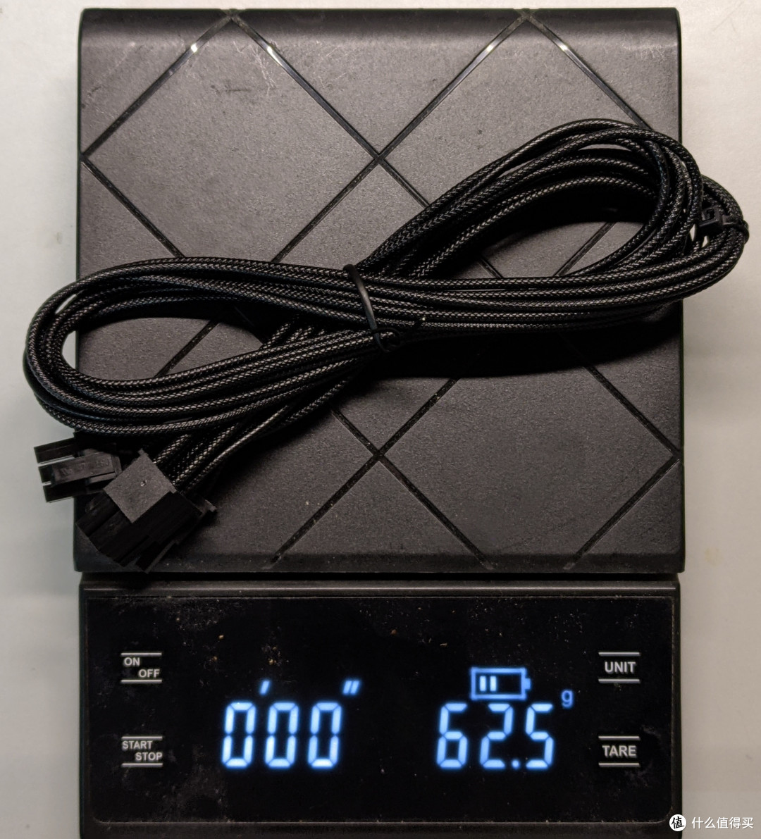 再塑白金巅峰?安耐美PK 1000W“白金竞蝠”电源拆解!