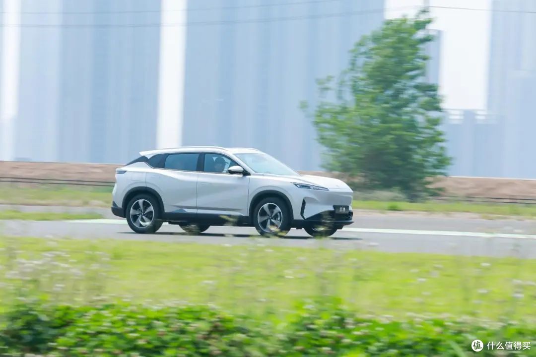 示界06 10.88万起 ，神龙汽车最后的“殊死一搏”？