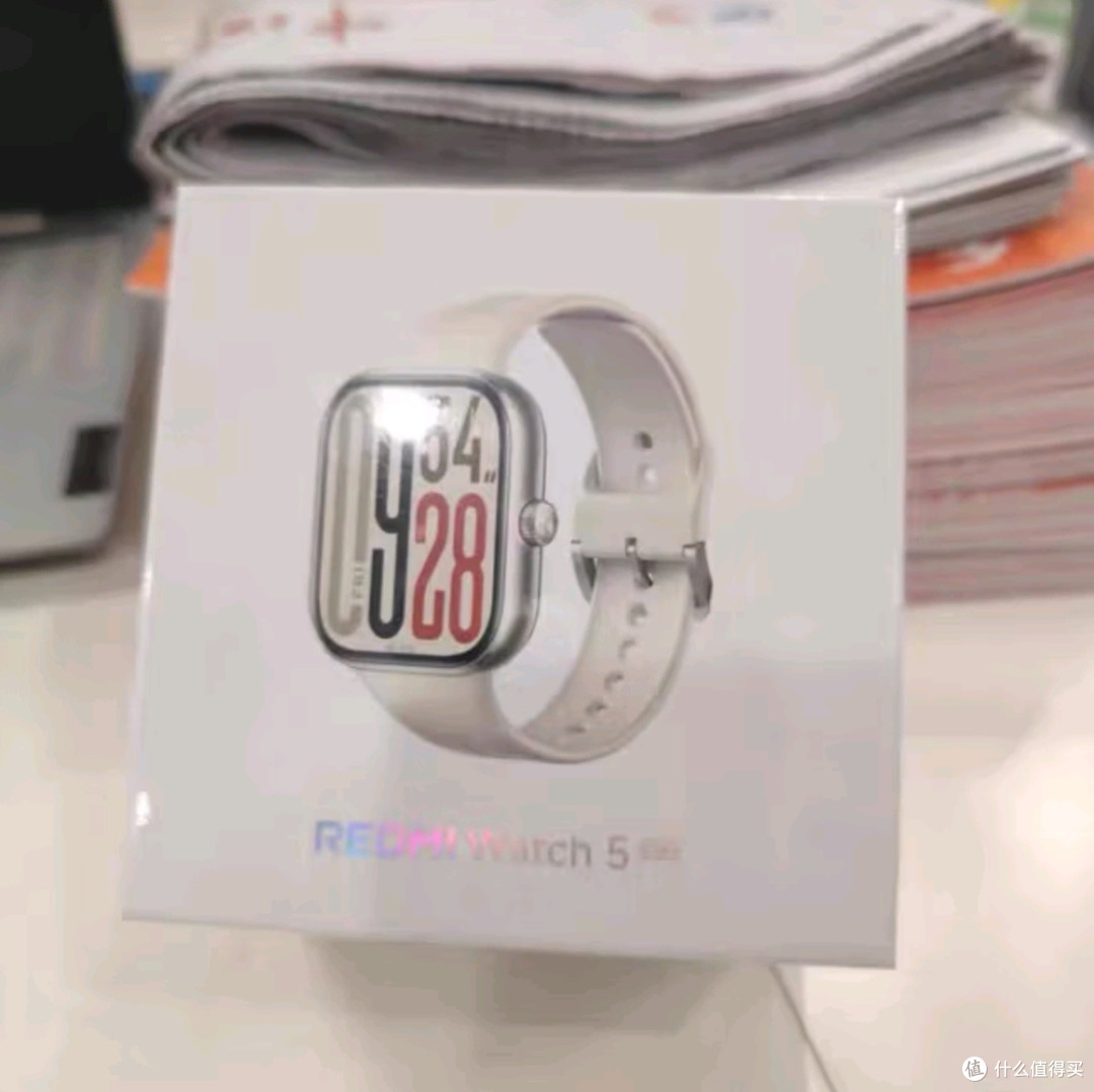 小米REDMI Watch 5：时尚与实用兼备