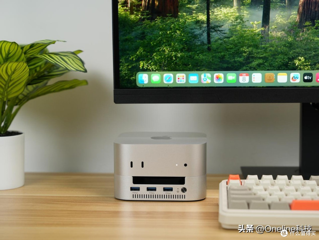 阿卡西斯发布雷电4扩展底座:解锁Mac mini全场景生产力新高度