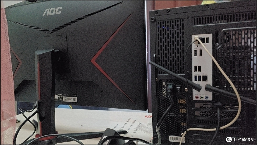 桌搭升级必看!AOC 27英寸电竞显示器上手实测
