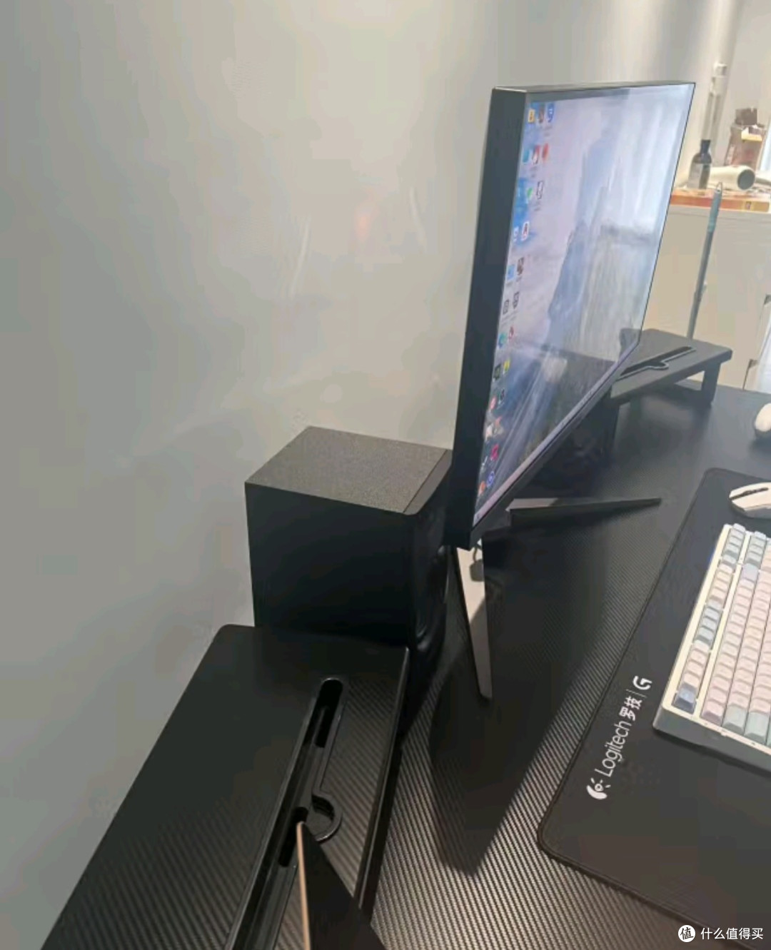 AOC AG275UXM:高端电竞显示器的极致体验