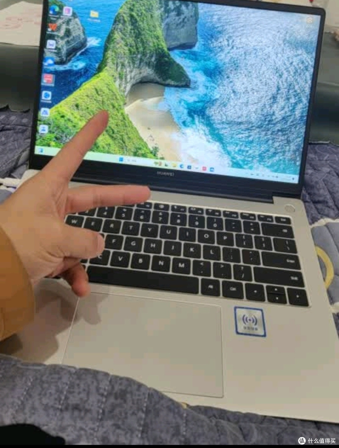 华为MateBook D 14 SE Linux版 国家补贴20% 笔记本电脑12代酷睿