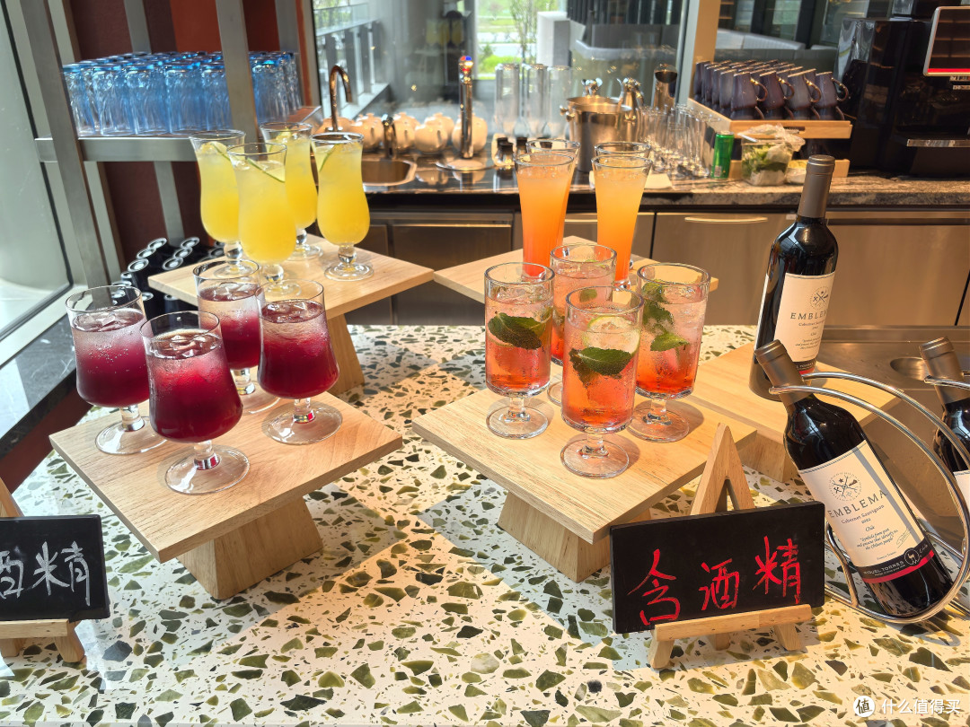 品牌典范值得褒奖!重庆科学会堂华邑酒店 行政露台套房 体验