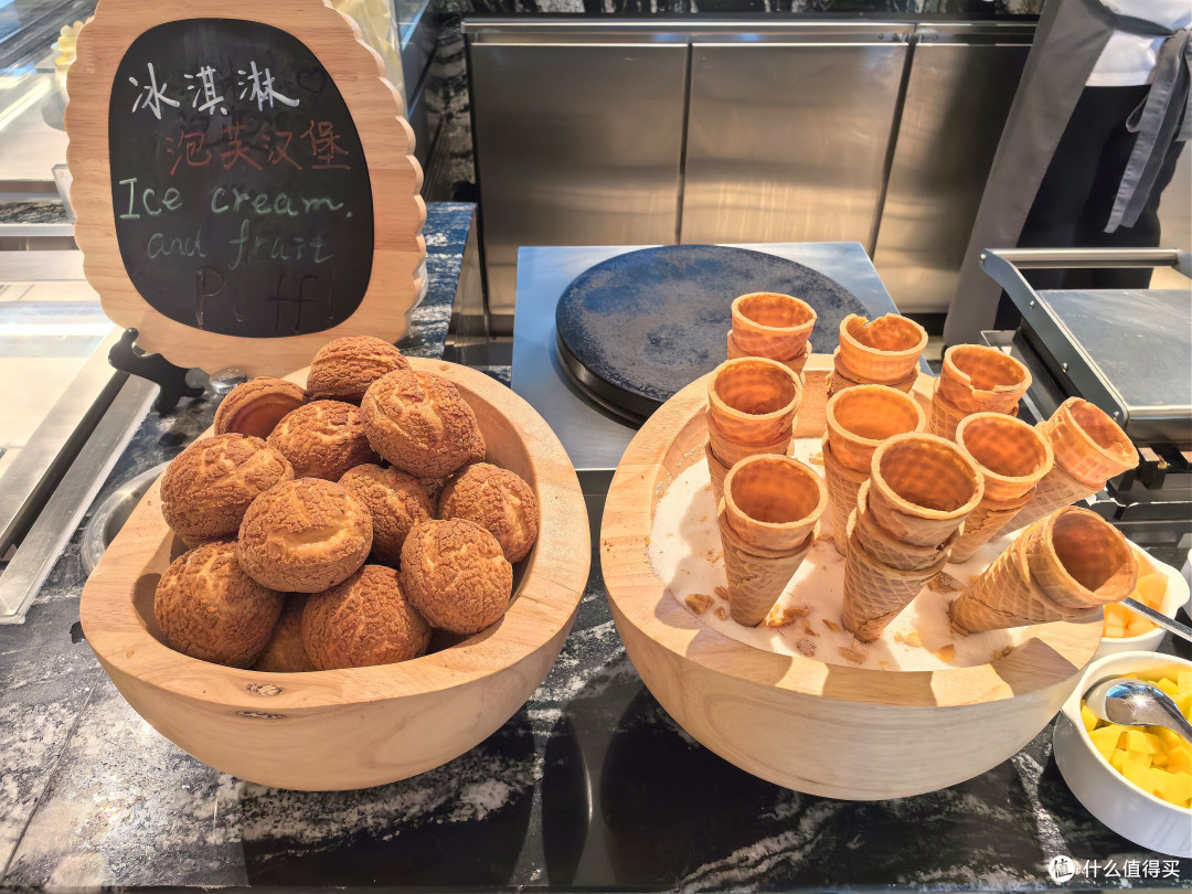 品牌典范值得褒奖!重庆科学会堂华邑酒店 行政露台套房 体验
