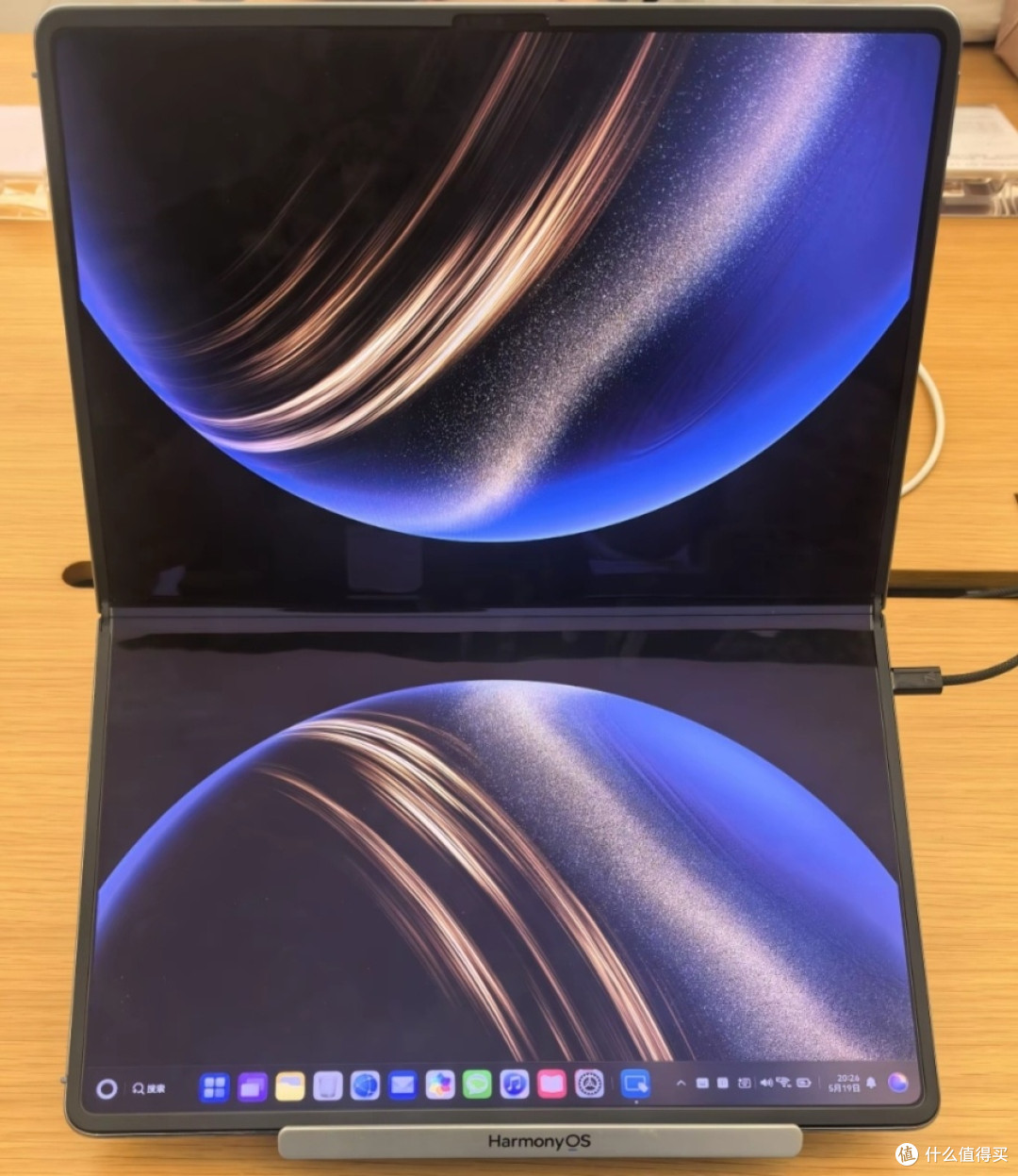 MateBook Fold铰链设计挑战