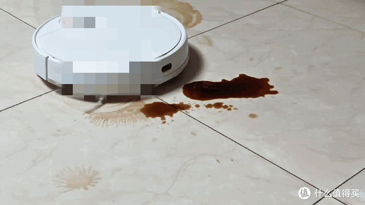 边拖边洗不摆烂,外扩滚筒死磕犄角旮旯--科沃斯T80横扫脏污实力派