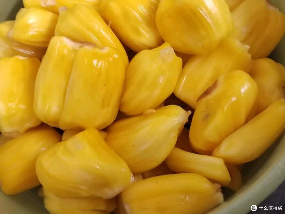 10多斤的菠萝蜜只要19元https://3.cn/2-hbPXTT 