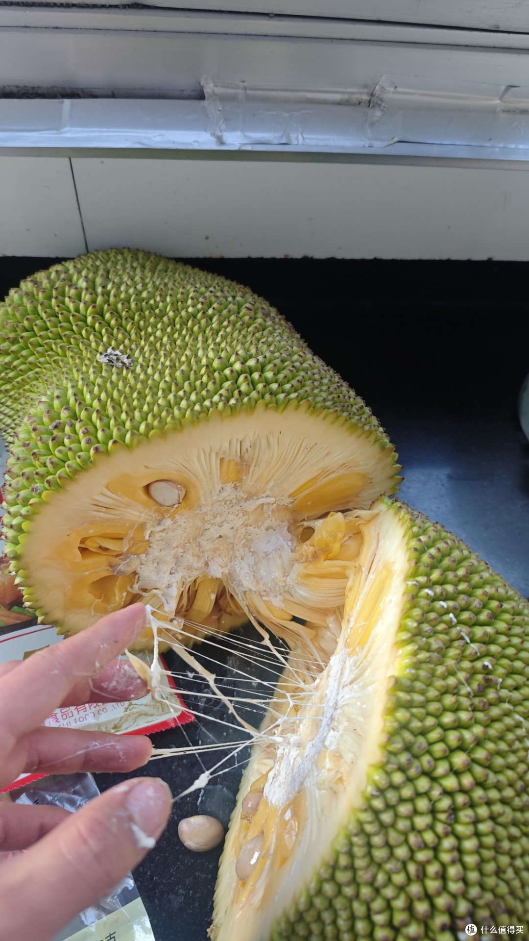 10多斤的菠萝蜜只要19元https://3.cn/2-hbPXTT 