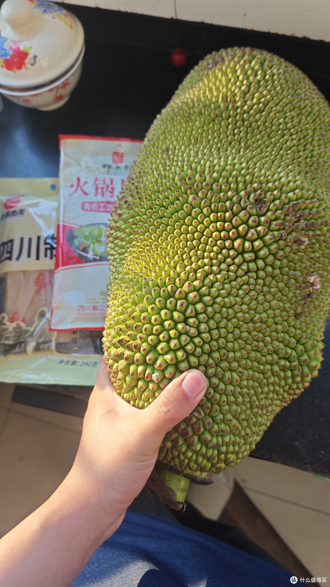10多斤的菠萝蜜只要19元https://3.cn/2-hbPXTT 
