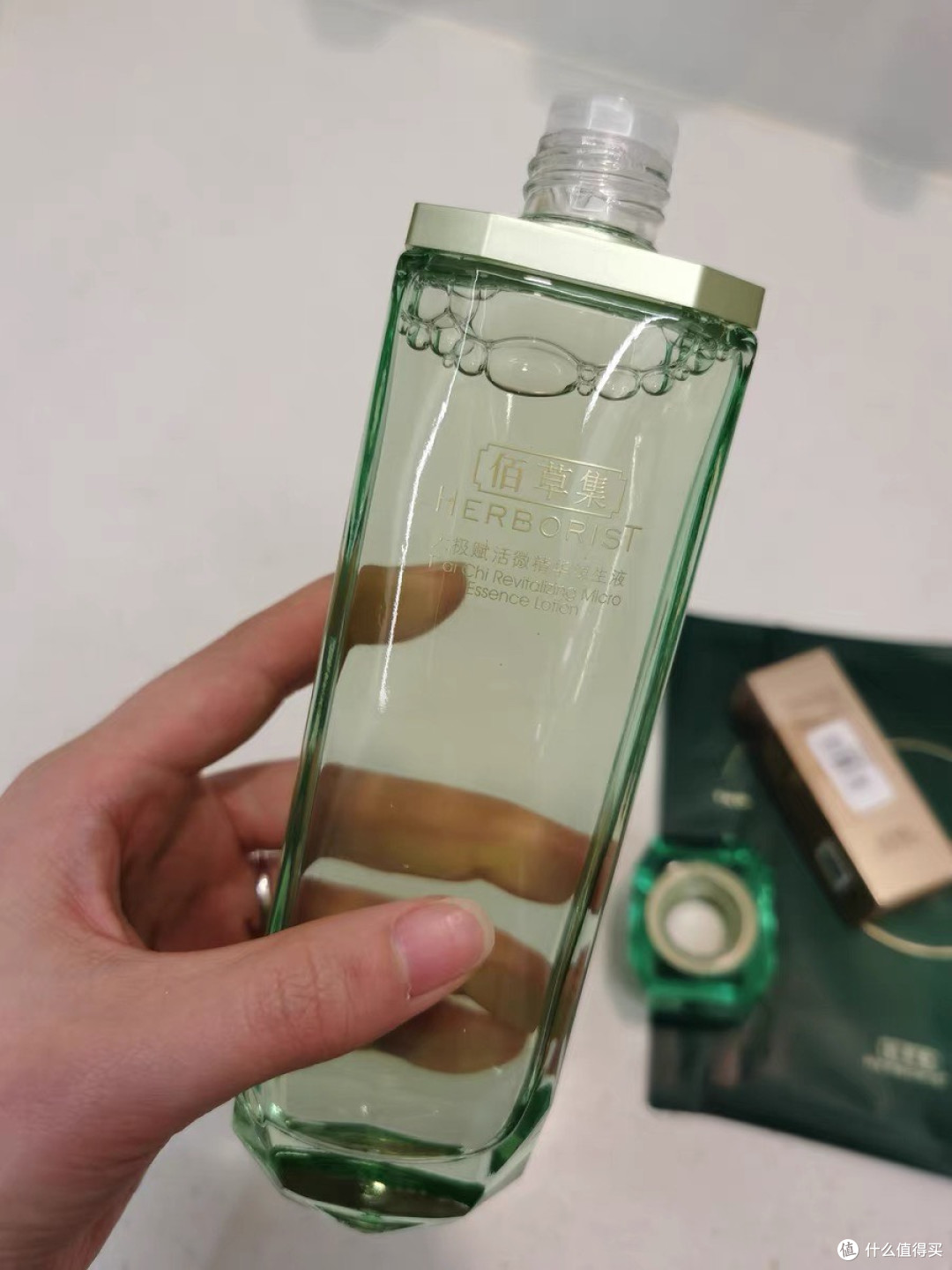 佰草集太极翡翠水:油皮紧致控油的湿敷精华水