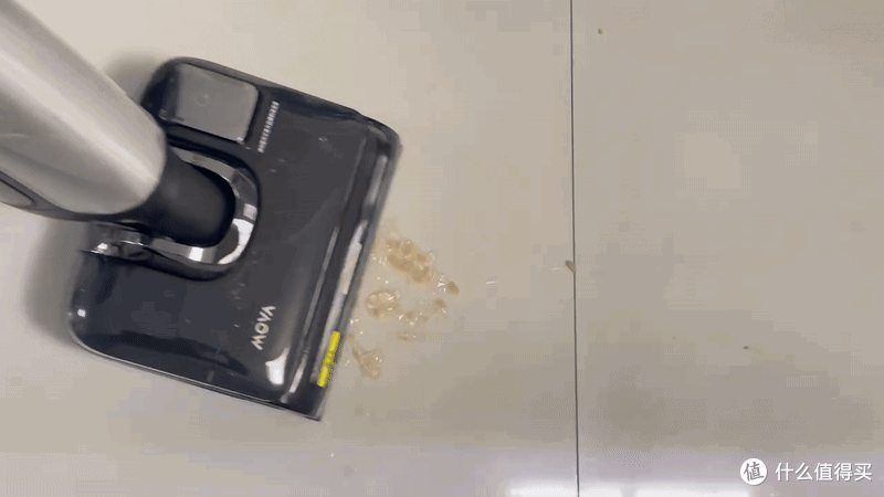 洗地机界新物种!带AI机械臂的洗地机——MOVA M50 Ultra新品实测