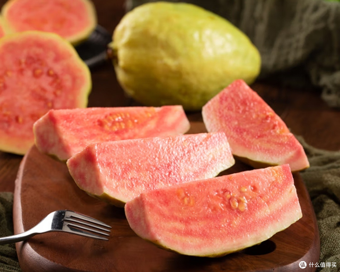 🍈【软糯暴击！璋玖牯红心芭乐の味觉奇遇】🍈🌟