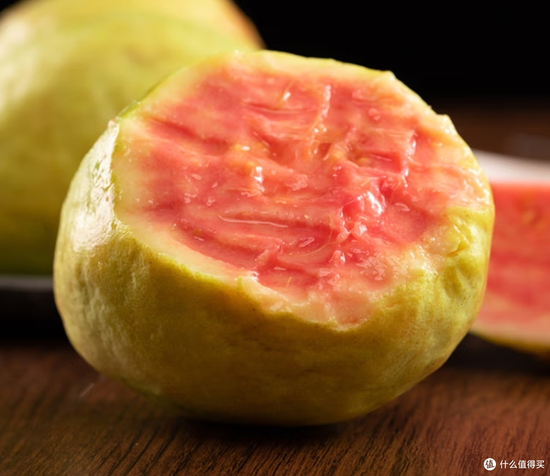 🍈【软糯暴击！璋玖牯红心芭乐の味觉奇遇】🍈🌟
