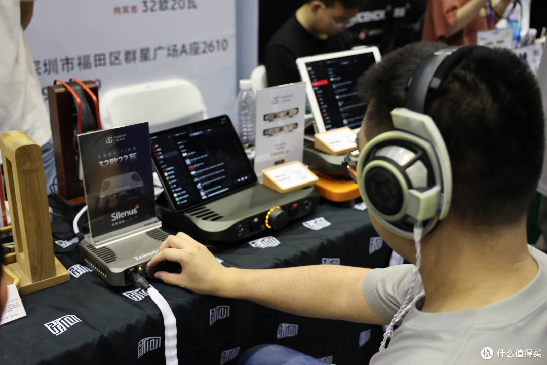耳边前线 | 新品接连登台!小公举带你回顾2025深圳音响耳机展!