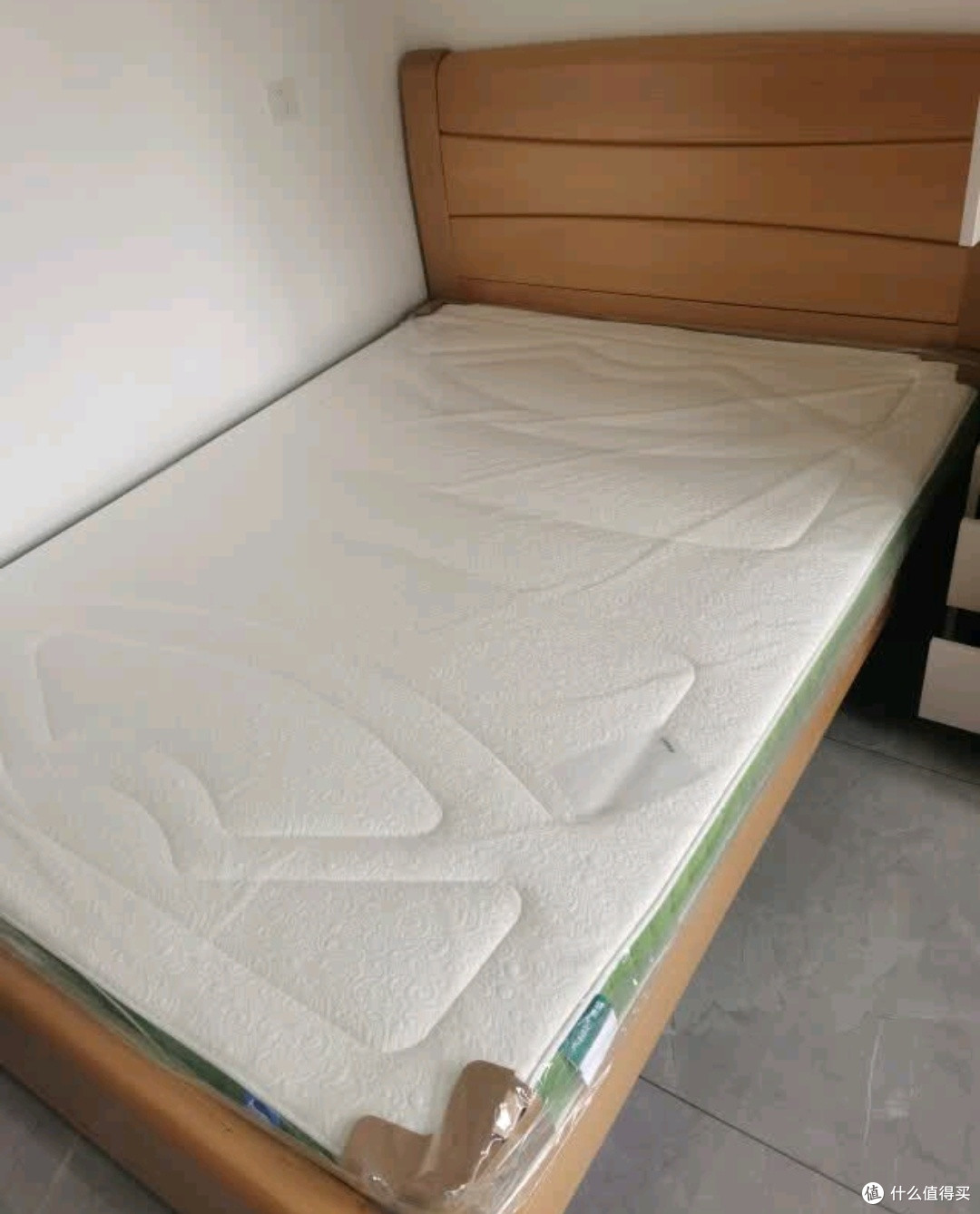 雅兰深睡智尊版乳胶床垫,遇上大自然森梦山棕床垫,该如何抉择?