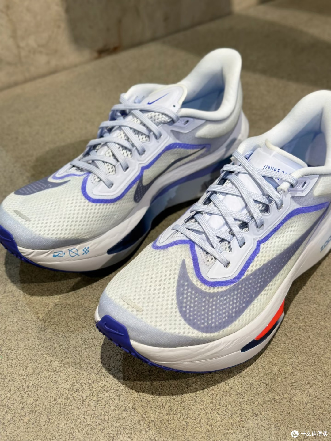 Nike Zoom Fly 6:简约设计的极致体验!