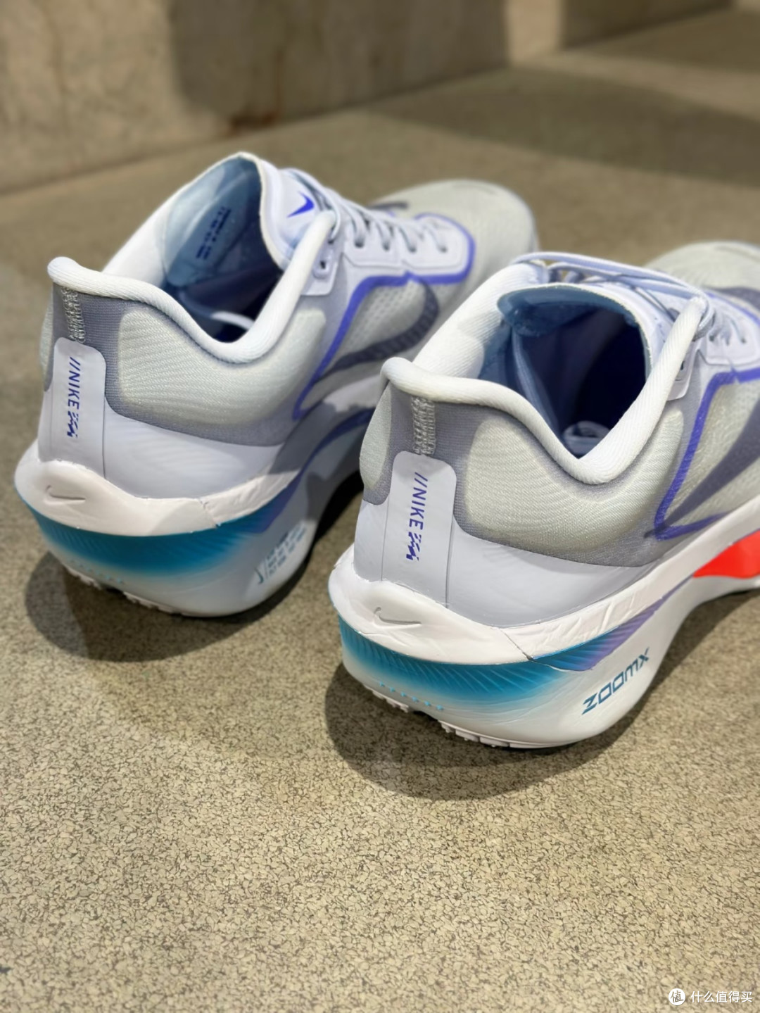 Nike Zoom Fly 6:简约设计的极致体验!