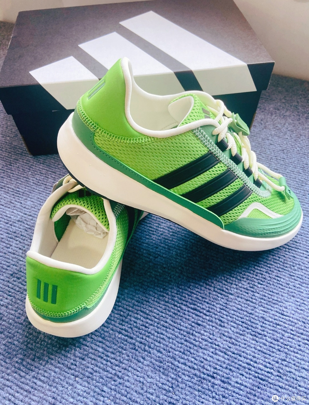 Adidas ROAMBOAT 溯溪鞋:“水陆两栖” 酷装备