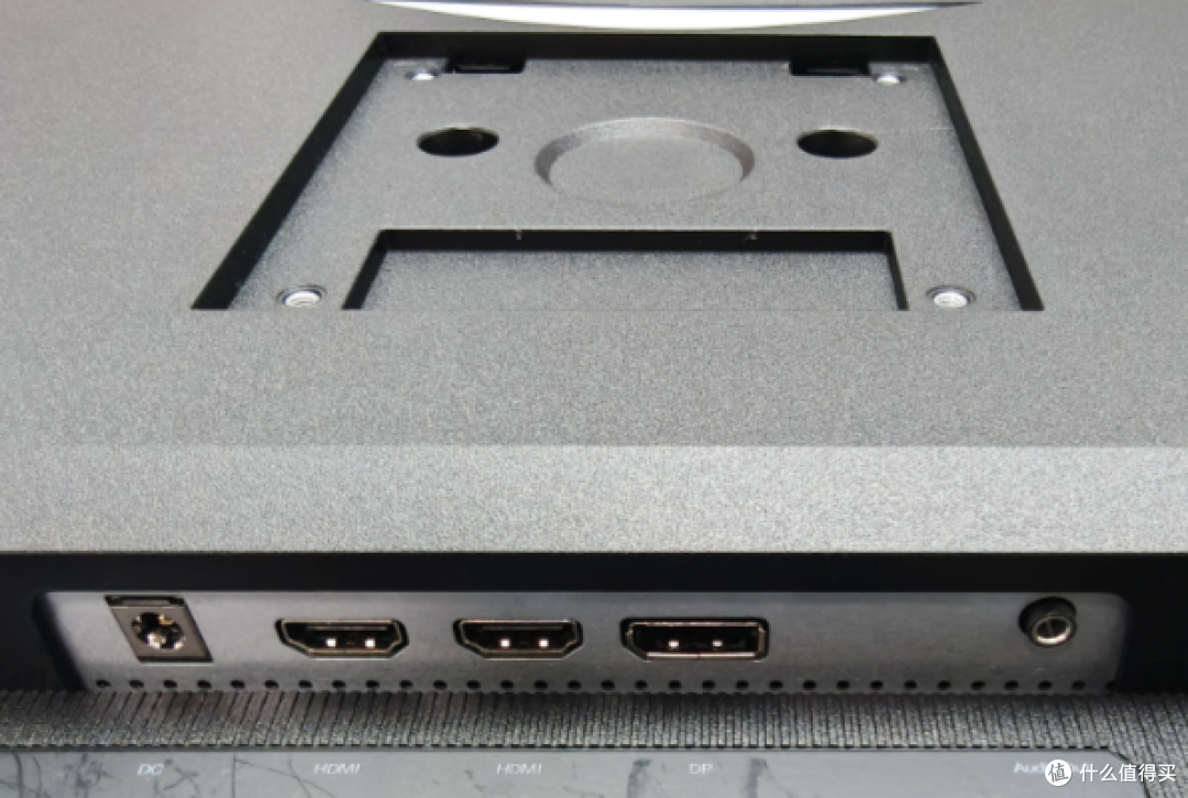 来酷K2718Q-2显示器：千元级电竞屏的「色彩越级」革命