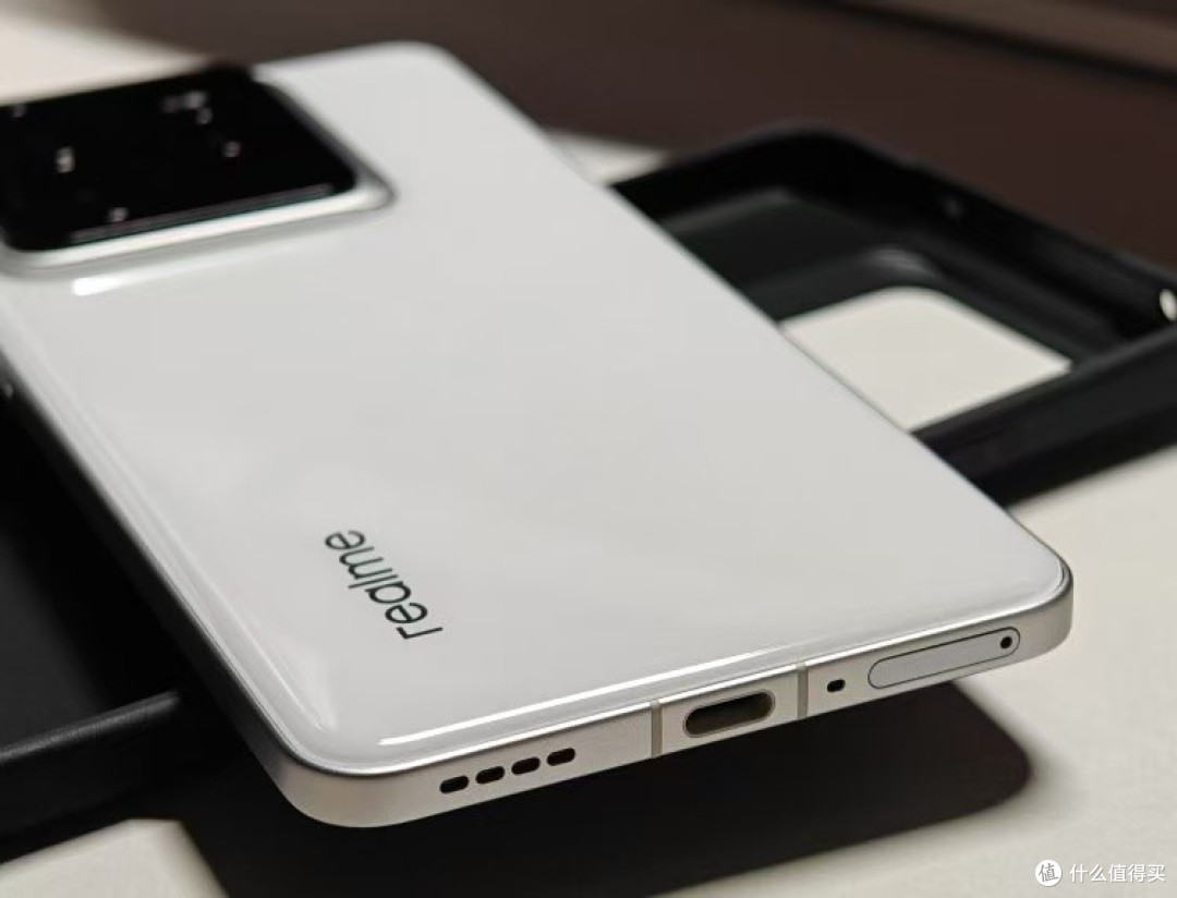 从4299元跌至2999元,16GB+512GB+骁龙8至尊版,依然是“顶流”!