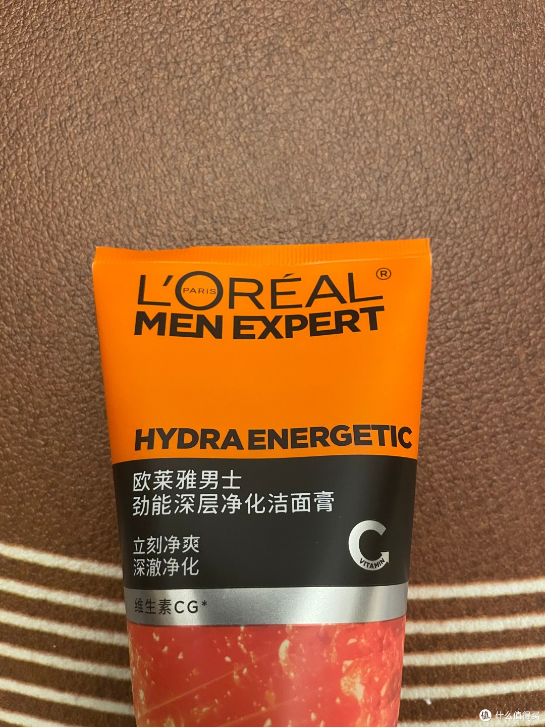 就喜欢闻这个味道——欧莱雅男士劲能精华洁面膏