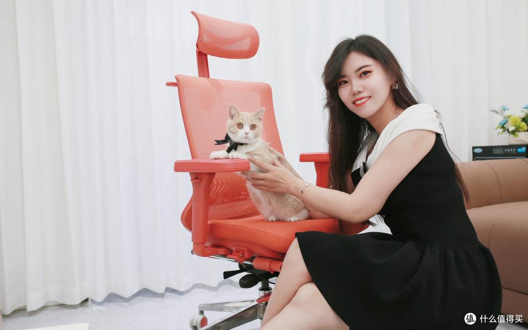 小个子女生的办公福音——恋树人体工学椅:值不值看完就知道!