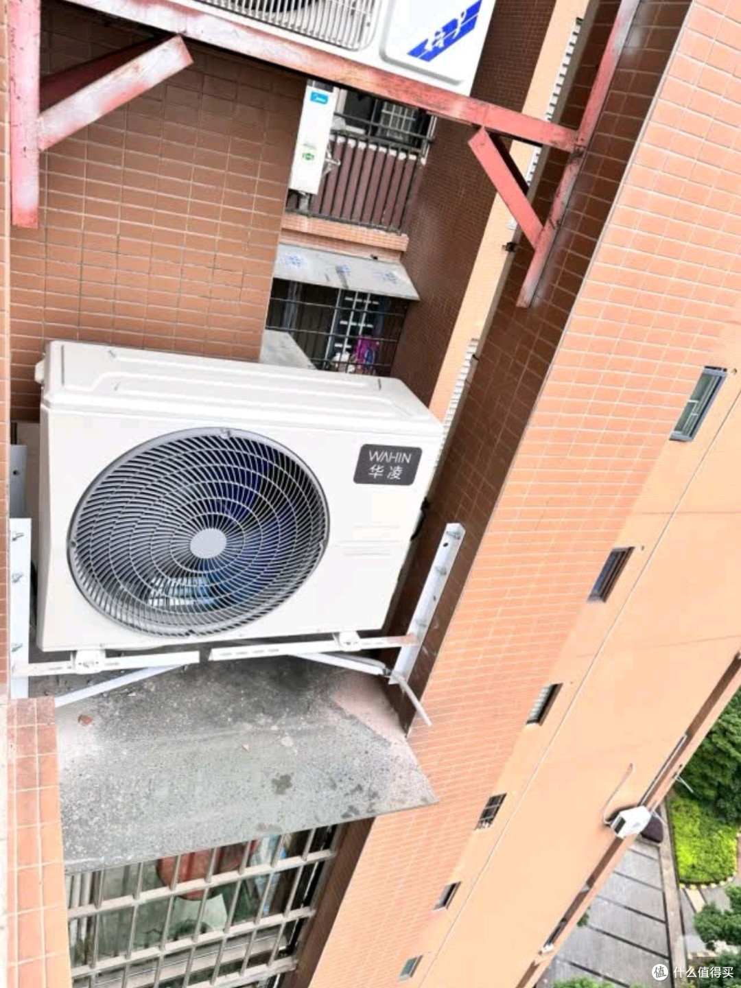 华凌3匹超省电Pro空调柜机:新一级能效+巨省电黑科技