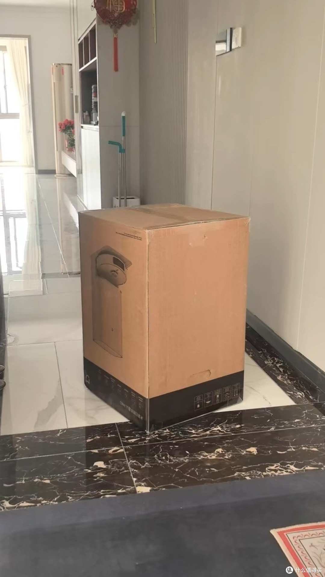 小米米家扫地机器人M40:双机械臂扫拖一体机的全能清洁体验