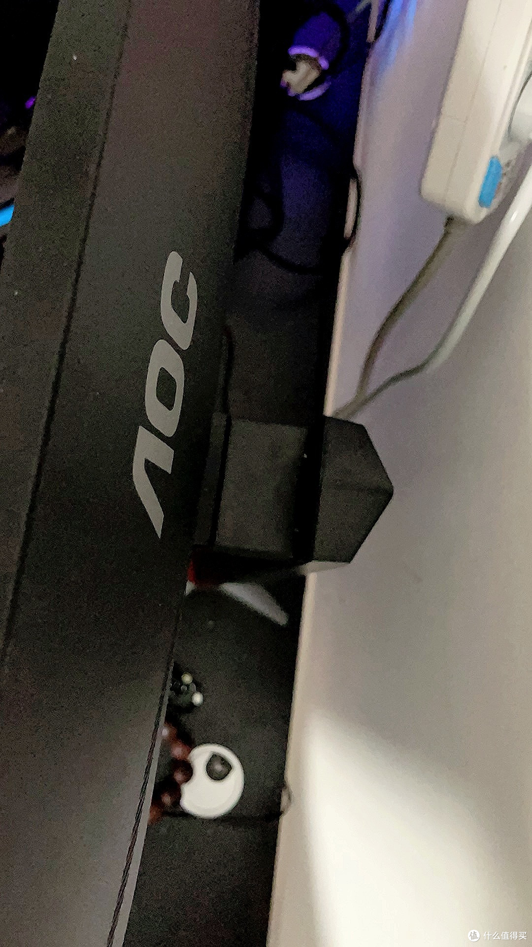 桌搭美学新趋势：北欧风与日式禅意的碰撞，AOC Q27G11E点亮桌面